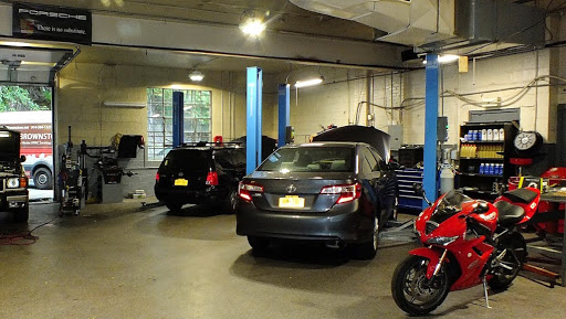 Hudson Motors Auto Services LLC - Thumbnail