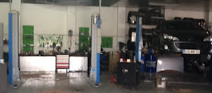 Photo n°12 de AD Carrosserie et Garage Expert PILLARD ET FILS à Sainte-Menehould (Atelier de carrosserie automobile)