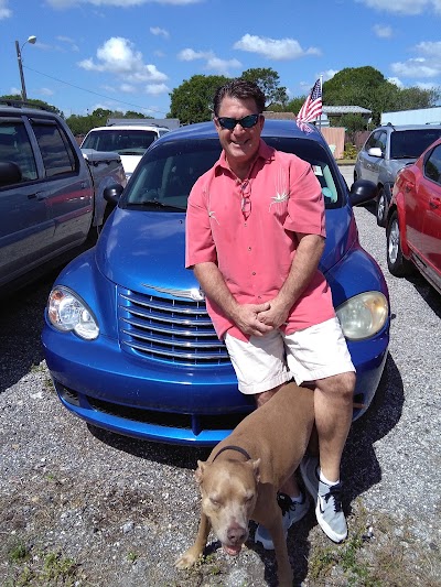 Photos of M & M Auto Brokers Inc