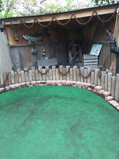 Photos of Kniess' Miniature Golf