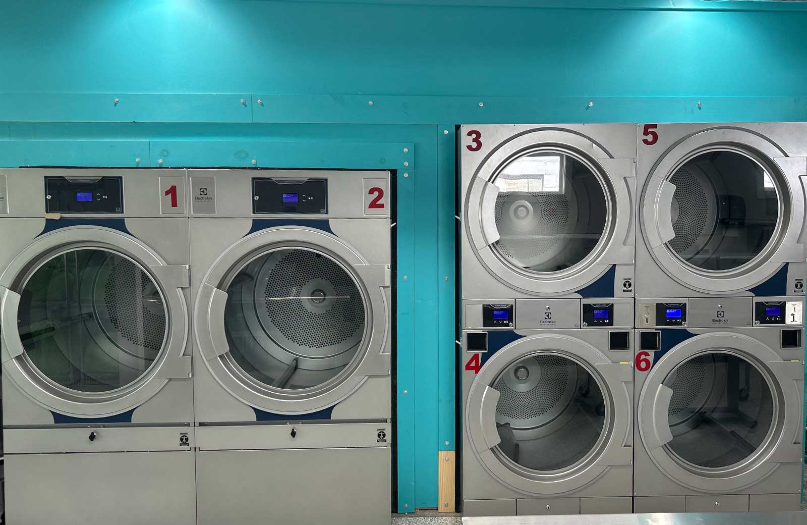 The Queen's Laundry storefront and entrance in St. Augustine