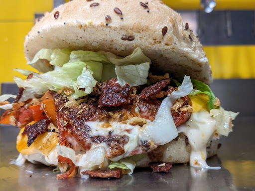 Photo 1 - Lo Bél Polet - Burgers y Fajitas - Restaurant - web radio