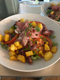 Photo n°12 de Le Bistrot des Metz à Jouy-en-Josas (Bar-tabac)