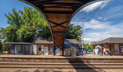 Cottingham - Visual