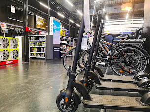 Photo n°14 de Norauto Saint Benoit à Saint-Benoît (Magasin de pneus)