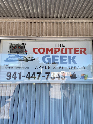 The Computer Geek - Visual