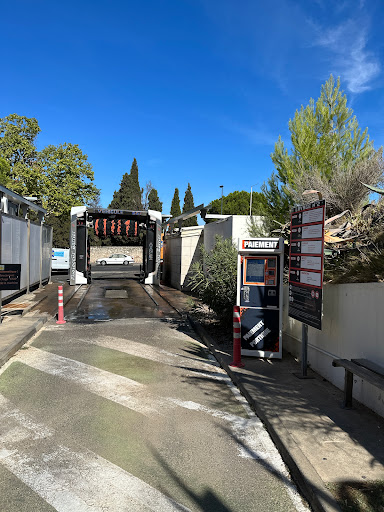 HAPPY LOCATION-CARGO / L'ESPACE LAVAGE - Thumbnail