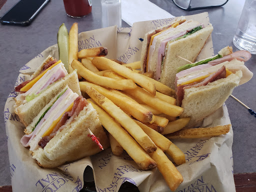Varsity Grill - Visual