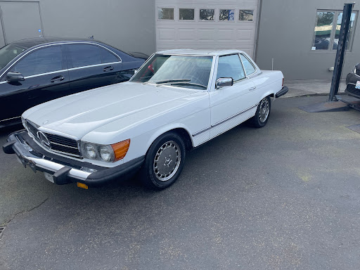 Upscale Auto Sales - Visual