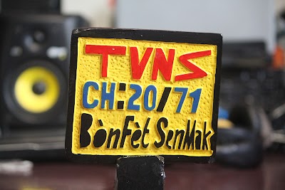 Photos of Radio Max FM et T&eacute;l&eacute; Signal