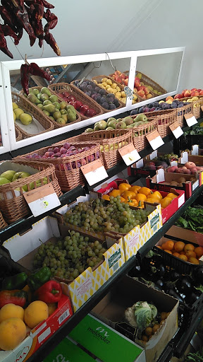 Frutas Beatriz Logo