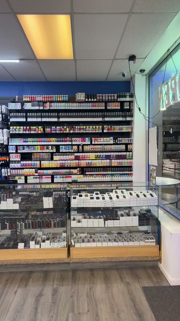 TOBACCO LAND VAPE & CIGAR photo 2