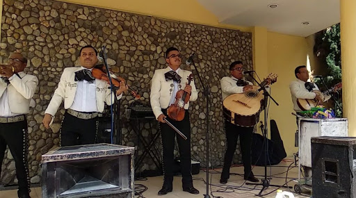 Mariachi Estrella de Tehuacan