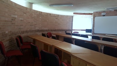 Photos of Ernesto Guhl library