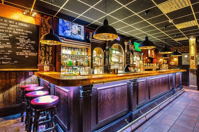 Pipes Pub & Restaurant