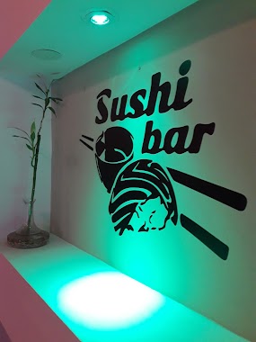 Sushi Art Cafeteria, Author: Christian Valverde