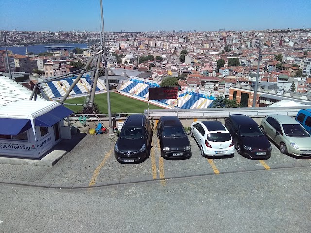 Stade Recep-Tayyip-Erdoğan