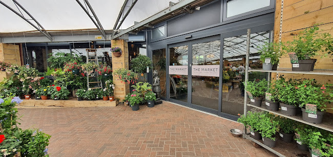 Frosts Garden Centre
