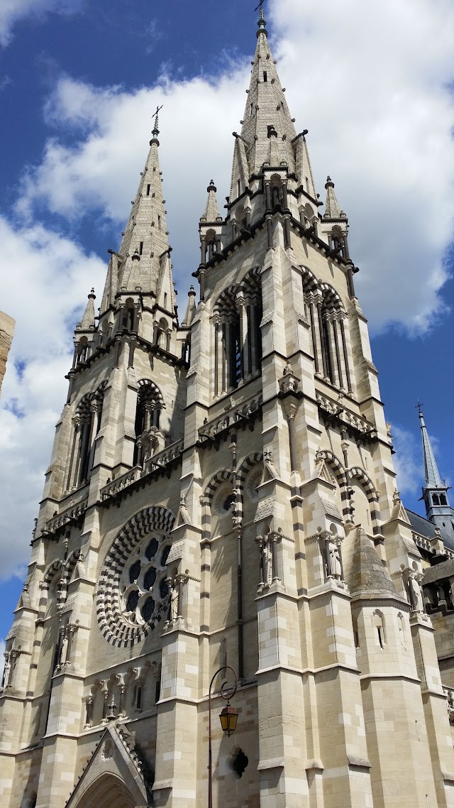 Cathédrale de Moulins