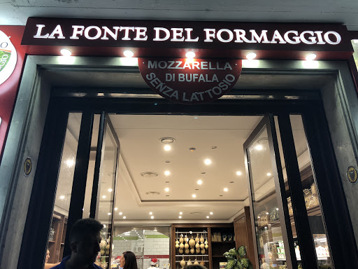 La fonte del Formaggio - Italy