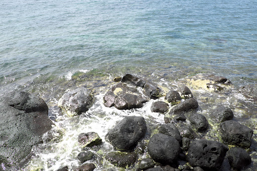 Hauola Stone
