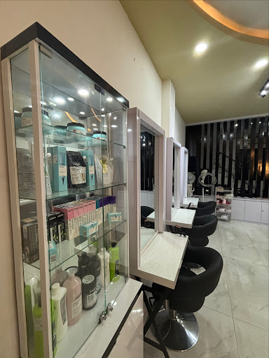 Sasha Hair and Beauty Salon
