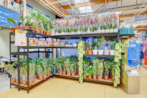 Photo n°9 de Castorama à Besançon (Magasin d'outillage)