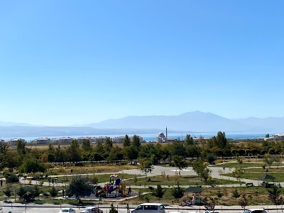 Van Yüzüncü Yıl Üniversitesi Dursun Odabaş Tıp Merkezi