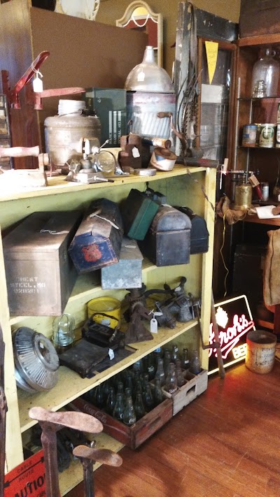 Photos of Main Street Antiques & Furniture