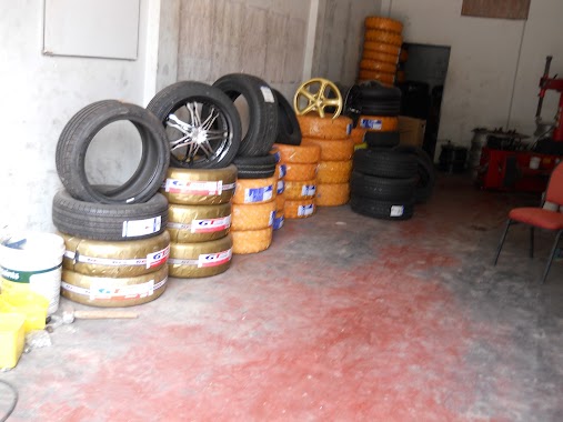 Neat Tyres and Alloy Wheels, Author: Neat Tyres and Alloy Wheels