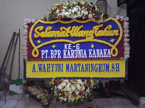 TOKO BUNGA HALIM-Cemara Florist, Author: Eko Pranowo