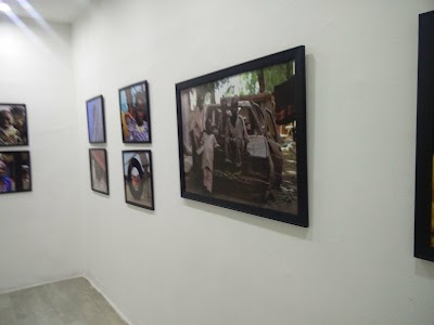 Photos of Omenka gallery