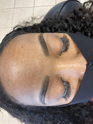 Threading Beauty - Thumbnail