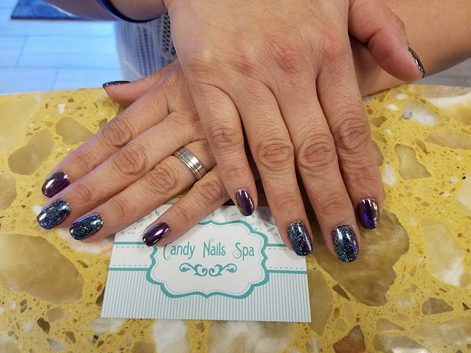 Candy Nails interior view