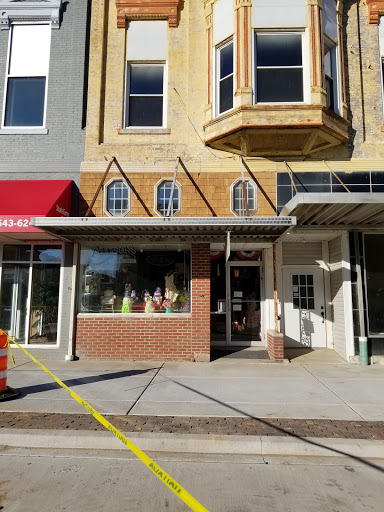 Allison's - Visual