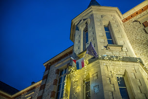 Photo n°6 de Mairie de Sainte-Savine à Sainte-Savine (Hôtel de ville)