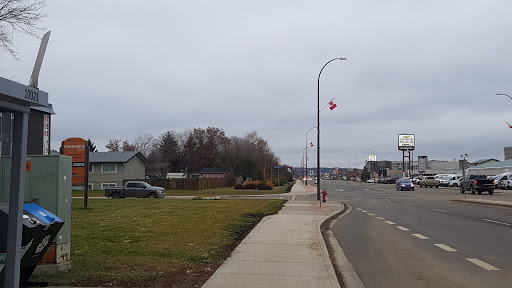 Red Arrow Fort McMurray Ticket Office - Thumbnail