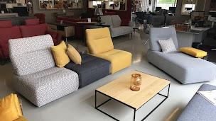 Photo n°33 de Meubles Valade SARL à Gençay (Magasin de meubles)