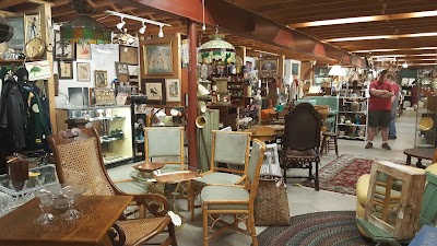 Rhode Island Antiques Mall