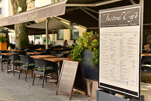 Festival Café - Thumbnail