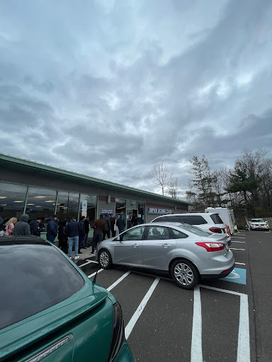 Pennsylvania Department of Transportation - Photo License Center, Huntingdon Valley - Thumbnail