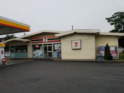 7-Eleven - Closed