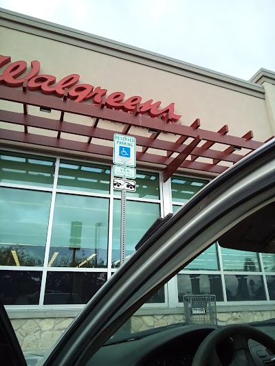 Walgreens Pharmacy at Maui Medical Group - Wailuku