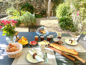 Photo n°21 de Maison Erica à Saint-Mamert-du-Gard (Chambre d'hôtes)