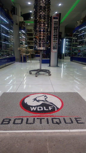 Wolf Boutique - Visual