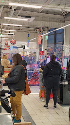 Photo n°13 de Auchan Supermarché Senas à Sénas (Supermarché)