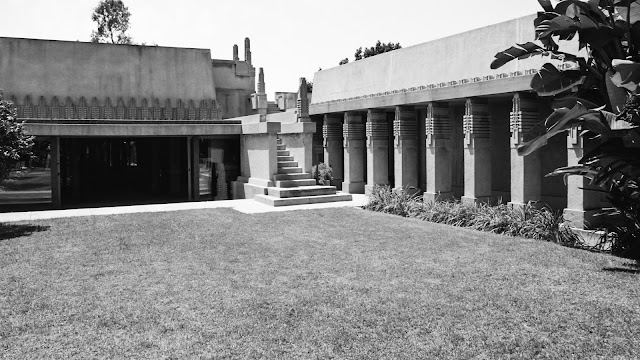 Hollyhock House