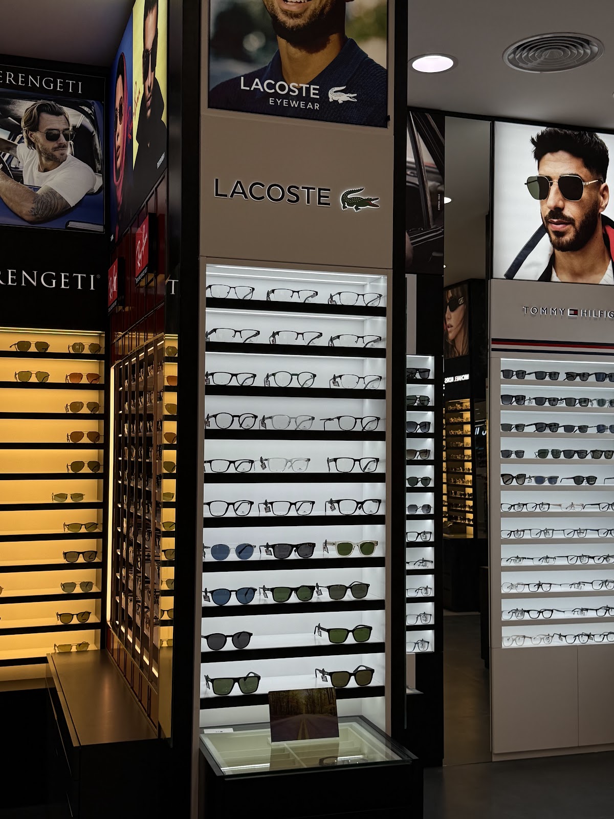 Al Amin Opticals Hamidiya , Ajman Coop - صورة 2
