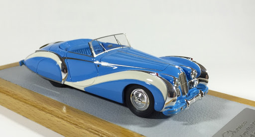 Ilario-Chromes-Carbone-Nickel 1/43 Gallery - France