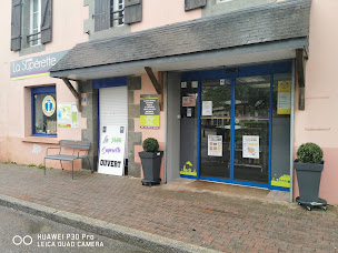 Photo n°11 de La Petite Superette à Dinéault (Supérette)